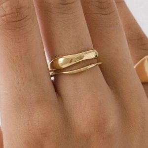 Brand new- 9.25 sterling silver - basic stackable ring